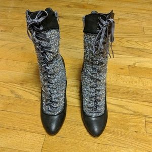 Go bananas! Poetic license.